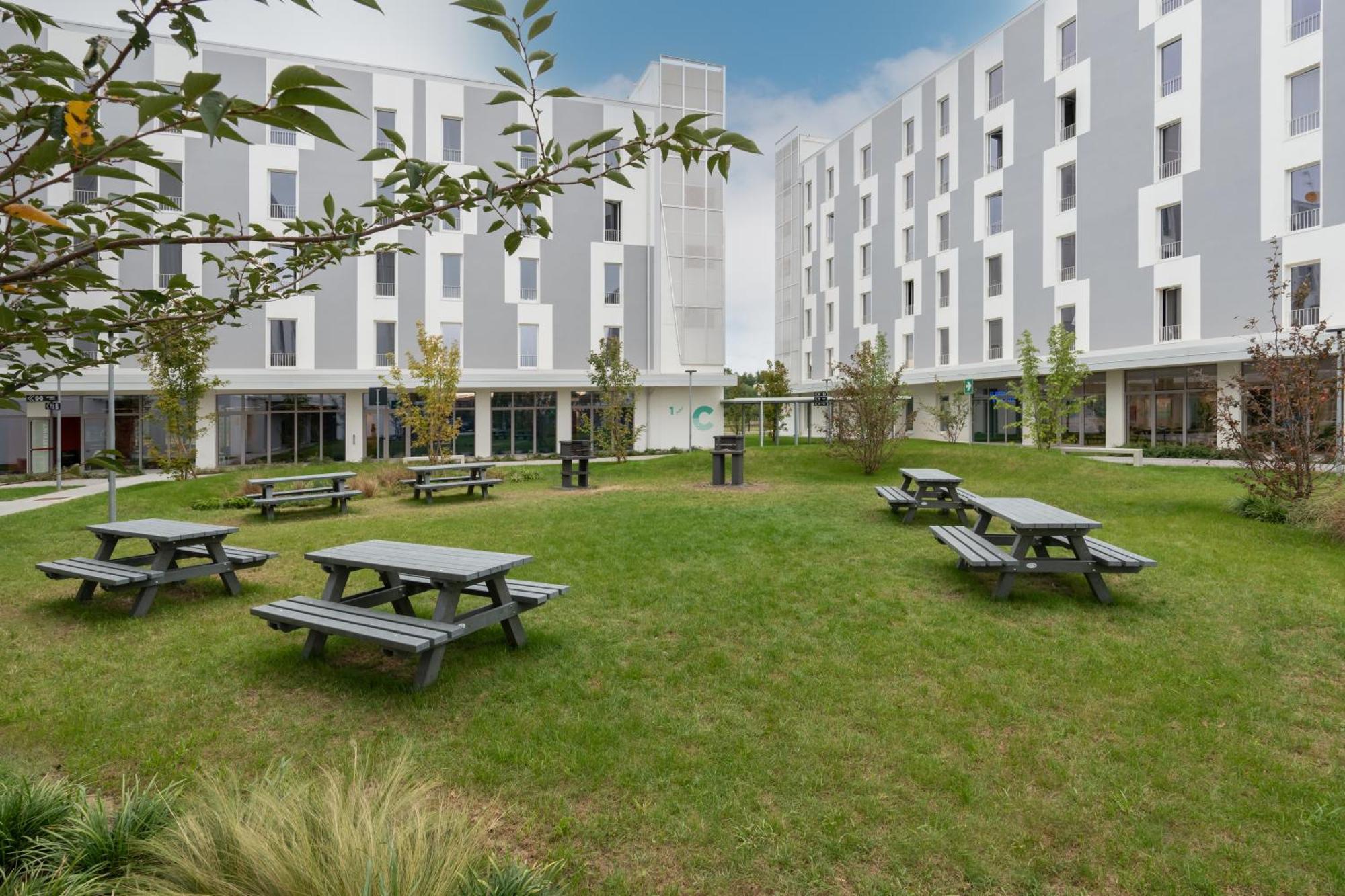 Auberge de jeunesse Cx Nom